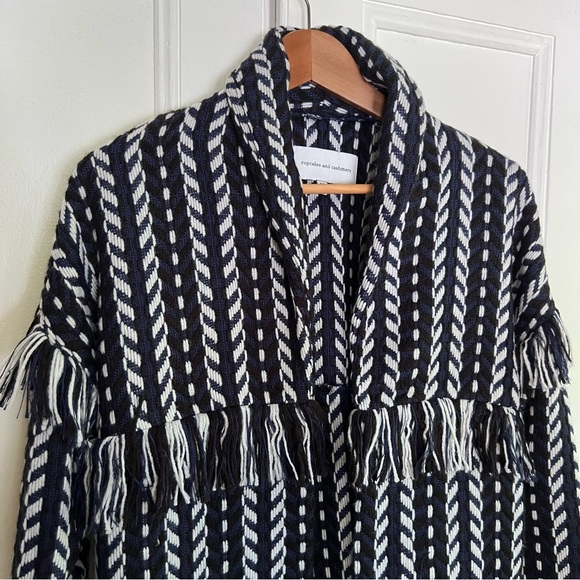 Cupcakes and Cashmere Jacket and Coat - Picture 12 of 13